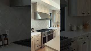 Modern Craftsman coastal living in Newport Beach 🏡 LA: Paul Daftarian & Aideen Makky | Luxe