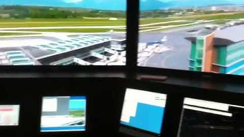 Dowling College Air Traffic Control Simulator