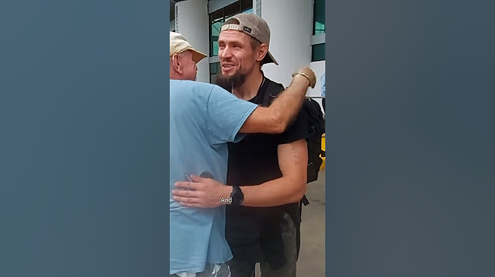 Sorprendo en el aeropuerto a mi novio #lituano