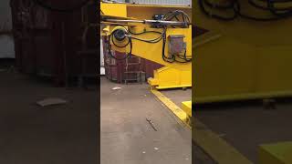 container tilter unload container system 20‘ and 40’ type container tilter