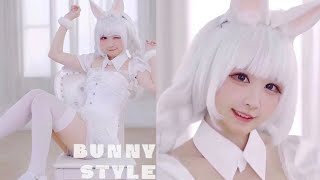 Bunny Style 白 色 兔 子