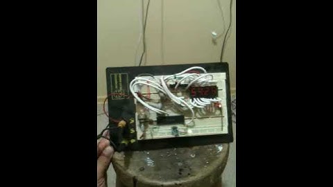 Display Digital 7 segmentos manejado con Microcontrolador