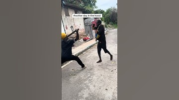 JAMAICAN STAND-OFF 🗡️🇯🇲 #crime #funny #comedy