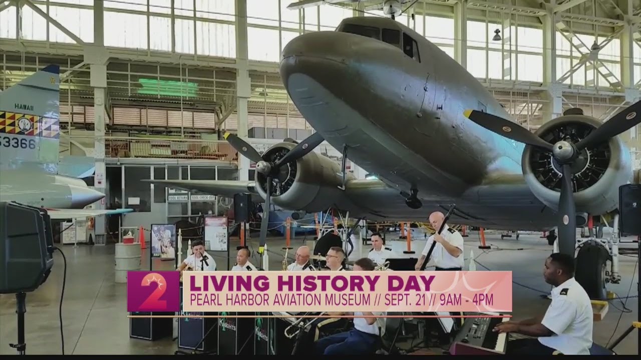 Living History Day at the Pearl Harbor Aviation Museum