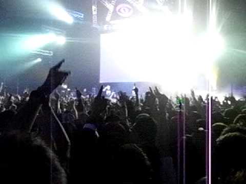 LMF live 2010 - 揸緊中指