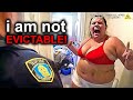 When Cops Have To Deal With The Craziest Tenants Ever