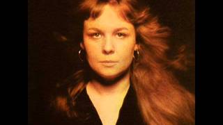 Watch Sandy Denny The Lady video