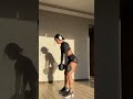 Ejercicio que trabaje abdomen core e isquio