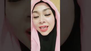 Pertama Pacaran Hati Slalu Rindu  Dina Mariana  Asik Betul shorts