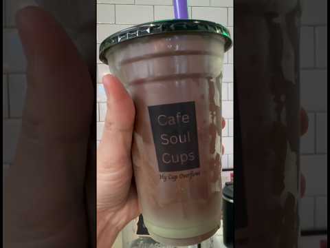 We tried the viral Dubai Crackle Latte #cracklelatte #carync #viral #latte #dubaichocolatelatte