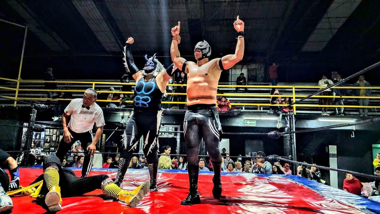 Coco Rojo II, Coco Azul II e Hijo de Coco Amarillo vs Yetty, Auster y ...