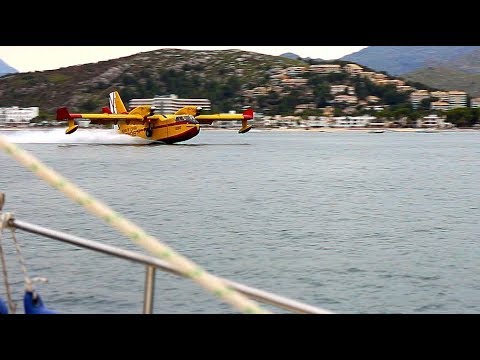 30] COLLISION Course With A SEAPLANE | Sailing Kittiwake