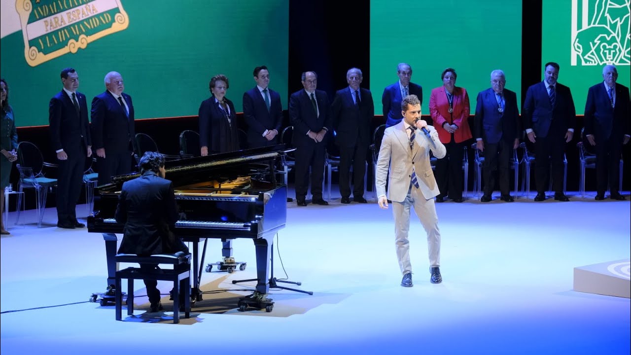 La vibrante versión del Himno de Andalucía de David Bisbal en el 28F