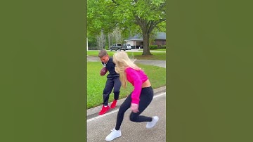 1V1 VS BABY GRONK🏈 #shorts