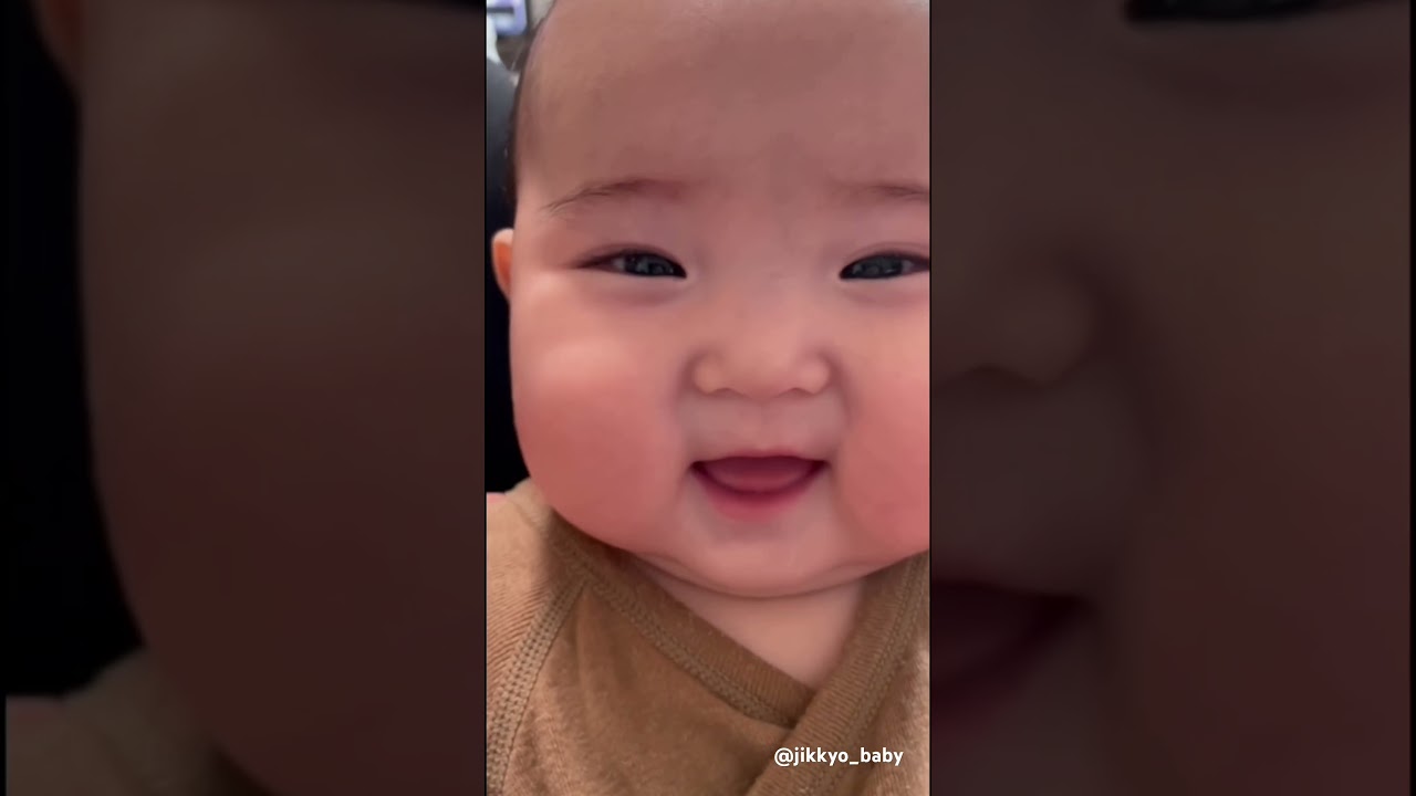 みんなでこの子達のほっぺたと未来を支えましょう。 #baby #未来 #かわいい #実況ベイビー