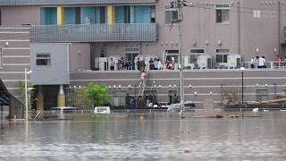 西日本豪雨被害　岡山・まび記念病院で救出活動