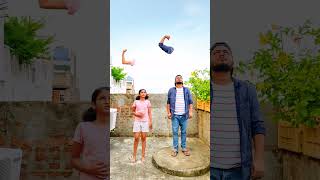 Eating food, toffees, fruit & catching body parts funny vfx magical video Resimi