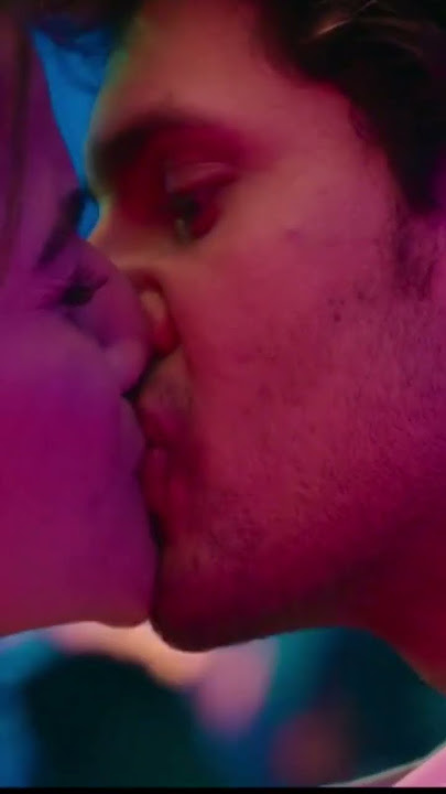 #vaishnavichaitanya 💋 liplock 🔥 First time ever #telugu