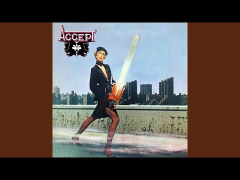 Putar Free Me Now - Accept