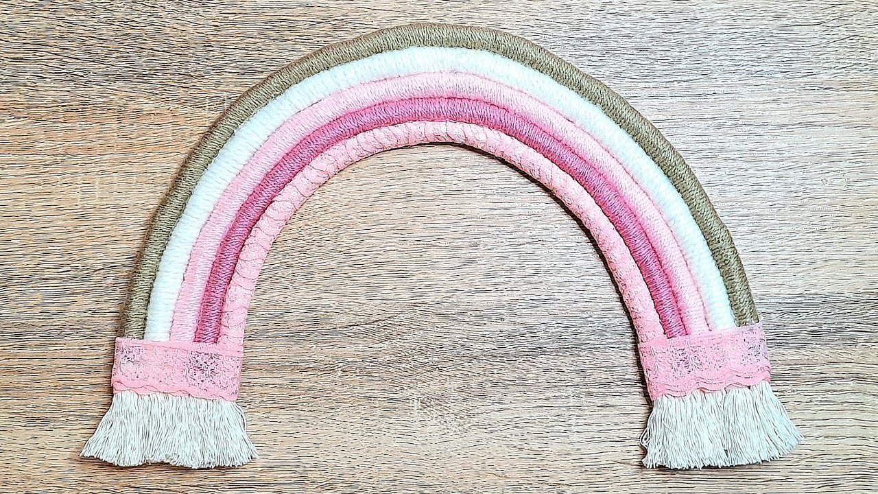  Boho Rainbow Wall Hanging, Macrame Rainbow Wall Hanging Boho  Rainbow Decor Rainbow Wall Decor for Baby Room Decor Baby Shower Nursery  Decor Home Decor : Home & Kitchen