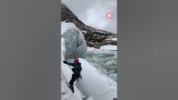 Terrifying Moment Glacier Collapses During Climbers’ Training On Peru’s Mountain