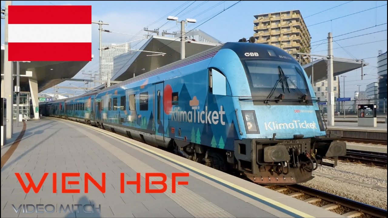 Austria Colourful Morning Trains at Wien Hauptbahnhof YouTube