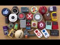 花火玉、バス降車ボタンなどが鳴るガチャガチャのおもちゃA capsule toy machine that makes various sounds.