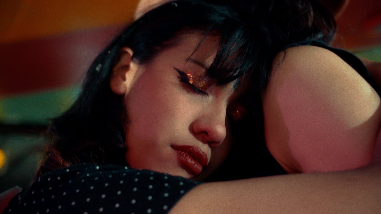 Bonita y Triste - Mi Sobrino Memo