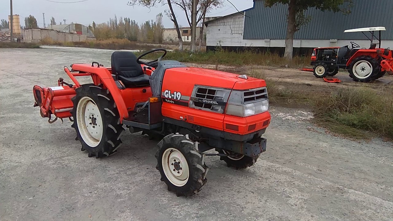 Мини трактор бу авито. Мини-трактор Kubota gl19. Kubota gl-19. Трактор Kubota gl 600. Мини трактор Кубота 2010г gl19.