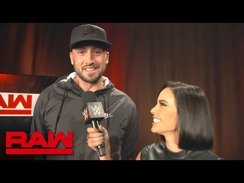 The inner fan of Patriots' quarterback Brian Hoyer emerges on Raw: Raw Exclusive, Oct. 22, 2018