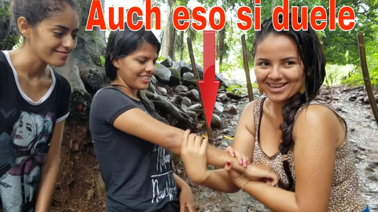 roxana ac odyssey 6-Conoces el chile picante y como sacarte el gato(Joselin dando pequeños tips).Bajo la lluvia.P/6/6