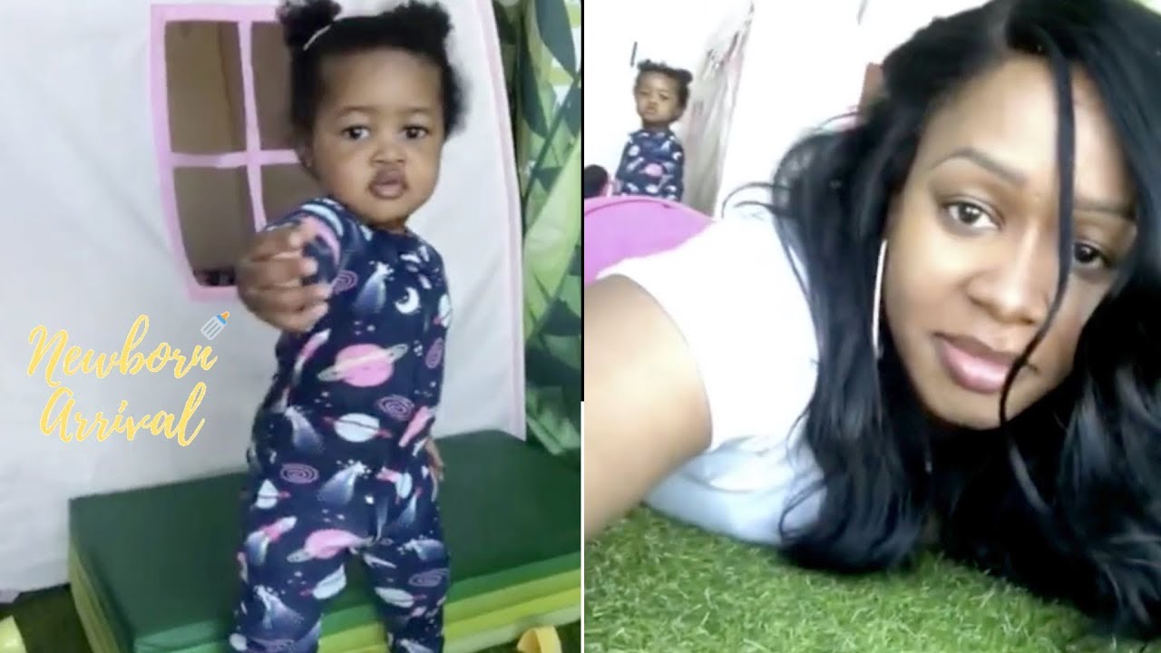 Remy Ma Daughter Reminisce Calls People On Her Cell Phone!