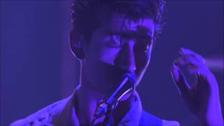 Arctic Monkeys - Fluorescent Adolescent [Live iTunes Festival 2013] HD