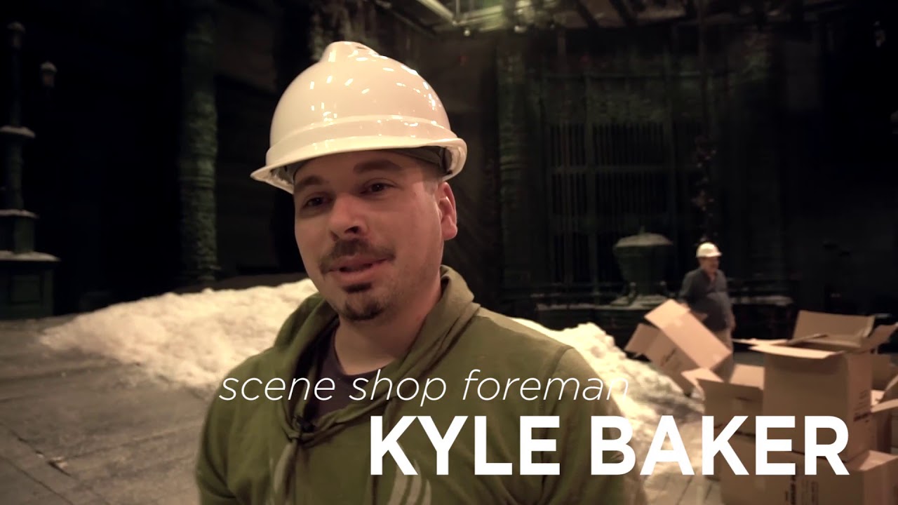 Behind-the-Curtain || A Christmas Carol