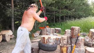 Рубить дрова легко