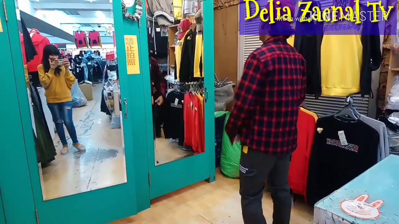 Milih2 baju  di pasar  malam  Fongyuen YouTube
