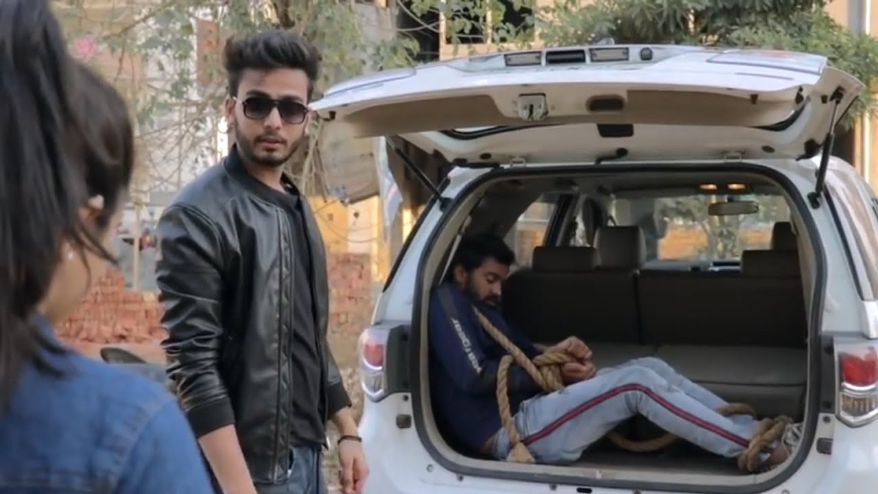 Elvish yadav whatsapp status(😢heart touching😢 whatsapp 💐status) Elvish