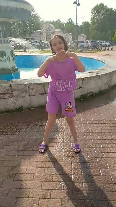 Я уже купалась в фантане🙃😅😄💗💋 - YouTube