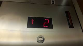 Lovely Schindler MT Hydraulic Elevator @ The Crossings Premium Outlets - Tannersville, Pennsylvania