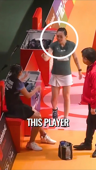 Her Small Gesture Won Everyone’s Applause.