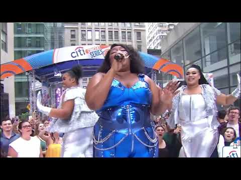 Lizzo Shares Weight Loss Diet Body Positivity Message 