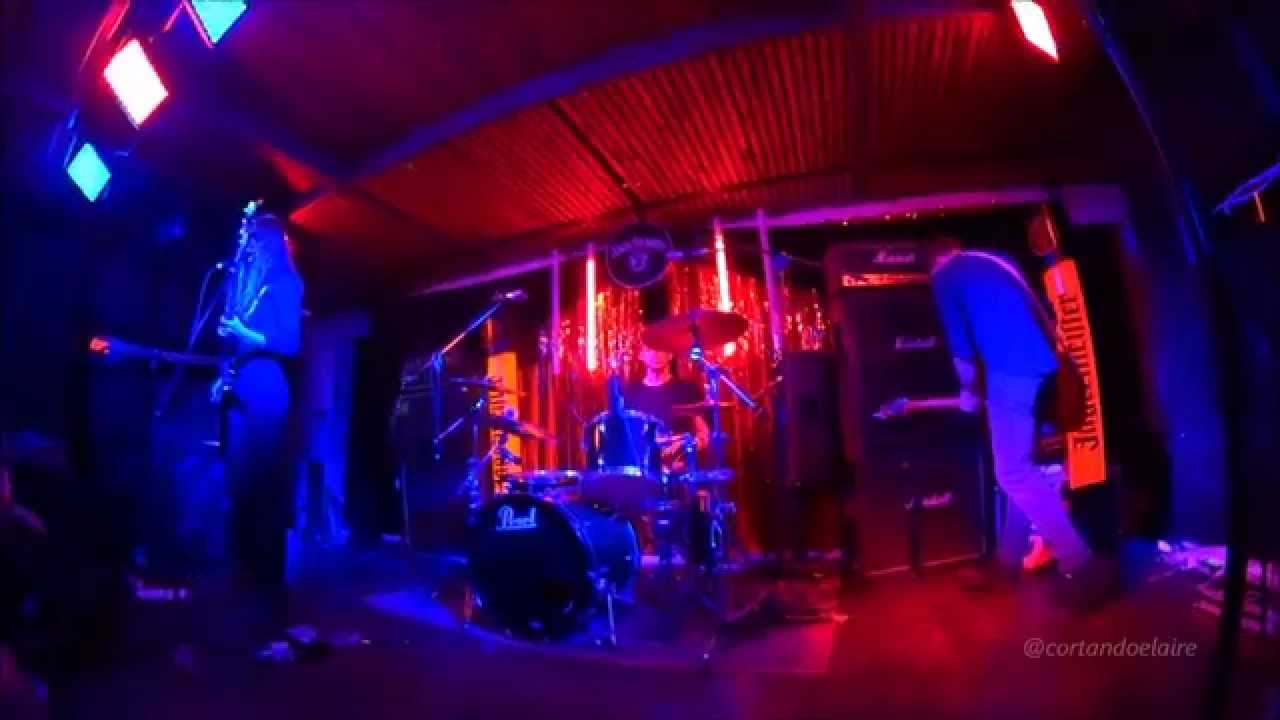 Ringo Deathstarr - Old again / Flower power / Bong load (Bar Loreto, Chile, Septiembre 2014)