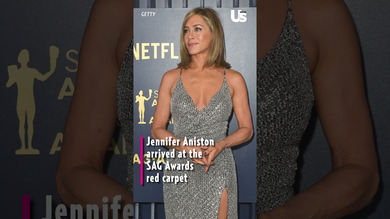 #JenniferAniston