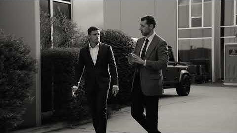 HIGH(ETT) PERFORMERS: FULLY PERMITTED CARETAKES RESIDENCE IN WAREHOUSE. LIVE & WORK!