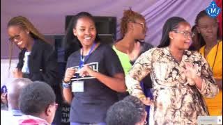 Huyu Ni Nani - St. Joseph's Choir-NANYUKI METHODIST YOUTH GROUP