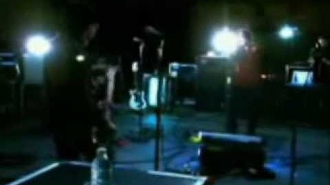 NIN - EVERY DAY IS EXACTLY THE SAME - VIDEO OFICIAL