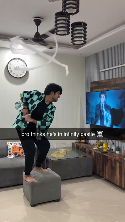 bro thinks he's in infinity castle ☠️😂 #funny #tanjiro #kibutsujimuzan #demonslayer #anime #shorts
