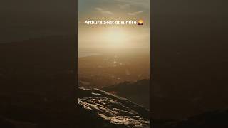 Arthur’s Seat at sunrise = unreal views 🌄