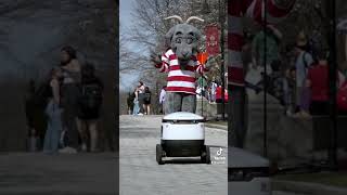 The Starship Food Delivery Robots Launches on Campus!