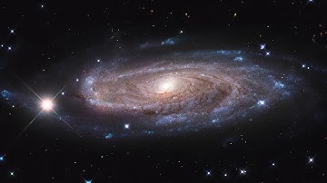Hubble Space Telescope: Animation of Spiral Galaxy UGC 2885